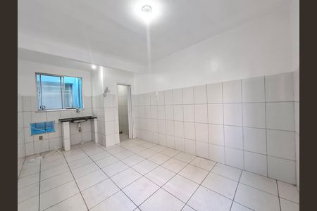 Studio para alugar com 32m², 1 quarto e sem vaga Studio para alugar com 32m², 1 quarto e sem vagaSala/Quarto/Cozinha