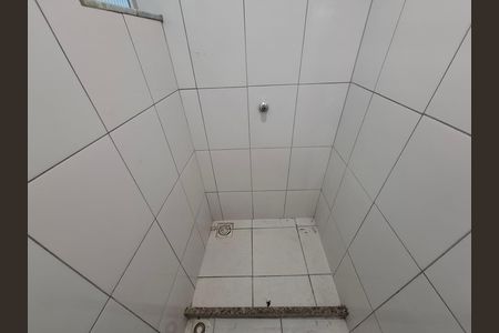 Studio para alugar com 32m², 1 quarto e sem vaga Studio para alugar com 32m², 1 quarto e sem vagaBanheiro