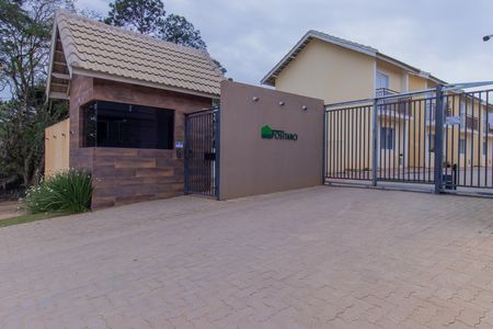 Casa de condomínio para alugar com 46m², 2 quartos e 1 vaga Casa de condomínio para alugar com 46m², 2 quartos e 1 vagaFachada e portaria