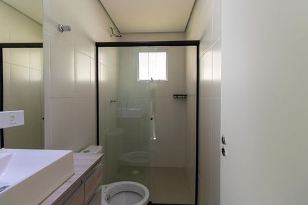Casa de condomínio para alugar com 46m², 2 quartos e 1 vaga Casa de condomínio para alugar com 46m², 2 quartos e 1 vagaBanheiro Social