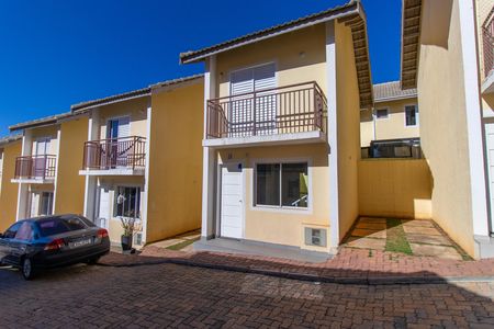 Fachada de casa de condomínio para alugar com 2 quartos, 46m² em Chácara Ondas Verdes, Cotia