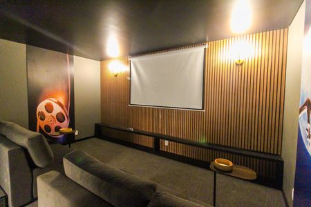Apartamento à venda com 83m², 3 quartos e 2 vagasÁrea comum - Cinema