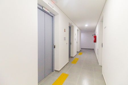 Apartamento à venda com 83m², 3 quartos e 2 vagasHall
