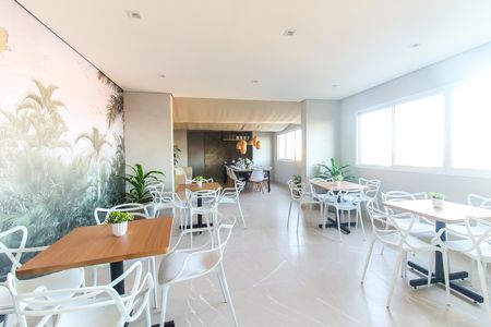 Apartamento à venda com 83m², 3 quartos e 2 vagasÁrea comum - Salão de festas