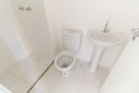 Banheiro de apartamento à venda com 3 quartos, 83m² em Itaquera, São Paulo