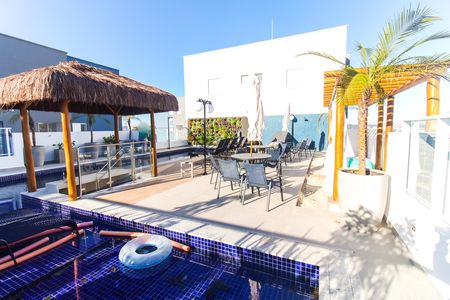 Apartamento à venda com 83m², 3 quartos e 2 vagasÁrea comum - Piscina