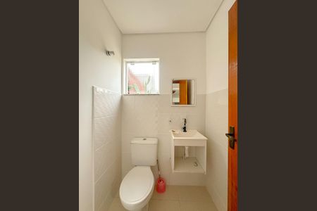 Casa para alugar com 80m², 2 quartos e 1 vagaLavabo