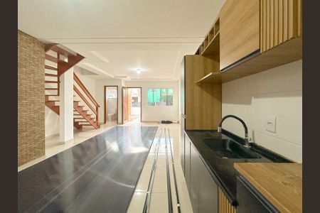Casa para alugar com 80m², 2 quartos e 1 vagaCozinha