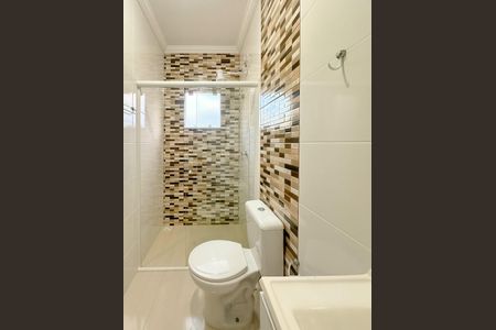Banheiro da Suíte 1 de casa para alugar com 2 quartos, 80m² em Ingleses Norte, Florianópolis
