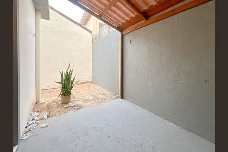 Casa para alugar com 80m², 2 quartos e 1 vagaÁrea gourmet