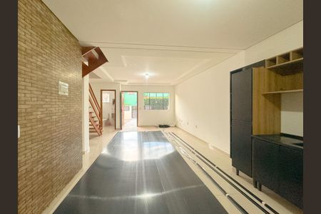 Casa para alugar com 80m², 2 quartos e 1 vagaSala/Cozinha