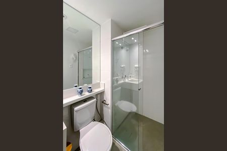 Apartamento para alugar com 30m², 1 quarto e sem vagaBanheiro da Suíte
