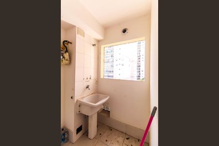Apartamento à venda com 110m², 2 quartos e 2 vagas Apartamento à venda com 110m², 2 quartos e 2 vagasÁrea de Serviço