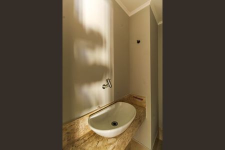 Apartamento à venda com 110m², 2 quartos e 2 vagas Apartamento à venda com 110m², 2 quartos e 2 vagasLavabo
