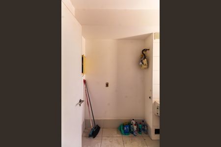 Apartamento à venda com 110m², 2 quartos e 2 vagas Apartamento à venda com 110m², 2 quartos e 2 vagasÁrea de Serviço