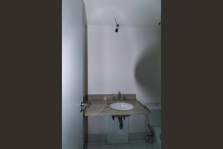Apartamento à venda com 110m², 2 quartos e 2 vagas Apartamento à venda com 110m², 2 quartos e 2 vagasBanheiro da Suíte 2