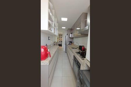 Cozinha de apartamento para alugar com 3 quartos, 111m² em Centro, São Leopoldo