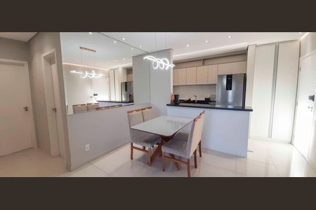Apartamento à venda com 75m², 3 quartos e 1 vaga Apartamento à venda com 75m², 3 quartos e 1 vagaSala
