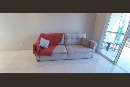 Apartamento à venda com 75m², 3 quartos e 1 vaga Apartamento à venda com 75m², 3 quartos e 1 vagaSala