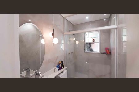 Apartamento à venda com 75m², 3 quartos e 1 vaga Apartamento à venda com 75m², 3 quartos e 1 vagaBanheiro Social