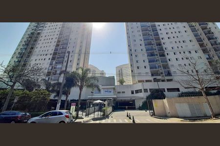 Apartamento à venda com 75m², 3 quartos e 1 vaga Apartamento à venda com 75m², 3 quartos e 1 vagaFachada e portaria