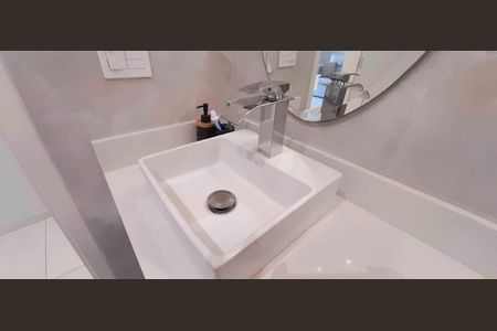 Apartamento à venda com 75m², 3 quartos e 1 vaga Apartamento à venda com 75m², 3 quartos e 1 vagaBanheiro Social