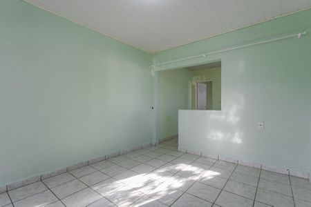 Sala de casa para alugar com 1 quarto, 60m² em Passo das Pedras, Porto Alegre