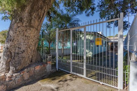Fachada de casa para alugar com 1 quarto, 60m² em Passo das Pedras, Porto Alegre