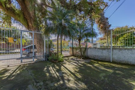 Quintal de casa para alugar com 1 quarto, 60m² em Passo das Pedras, Porto Alegre