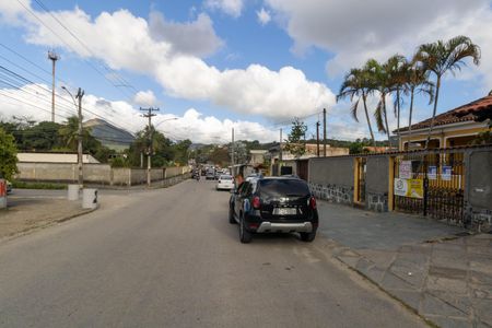 Vista da Rua de casa à venda com 2 quartos, 139m² em Campo Grande, Rio de Janeiro