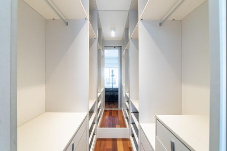 Quarto de apartamento para alugar com 3 quartos, 95m² em Vila Regente Feijó, São Paulo
