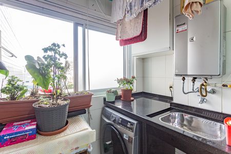 Área de Serviço de apartamento à venda com 3 quartos, 97m² em Vila Gumercindo, São Paulo