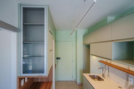 Studio para alugar com 34m², 1 quarto e 1 vaga Studio para alugar com 34m², 1 quarto e 1 vagaCozinha