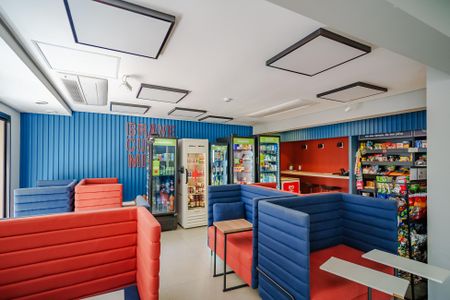 Studio para alugar com 34m², 1 quarto e 1 vaga Studio para alugar com 34m², 1 quarto e 1 vagaÁrea comum - Mini Mercado