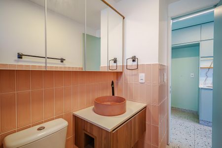 Studio para alugar com 34m², 1 quarto e 1 vaga Studio para alugar com 34m², 1 quarto e 1 vagaBanheiro