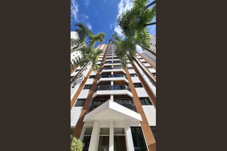 Fachada de apartamento à venda com 3 quartos, 107m² em Indianópolis, São Paulo