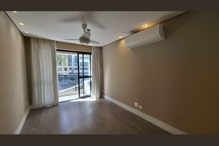 Apartamento à venda com 107m², 3 quartos e 2 vagasQuarto