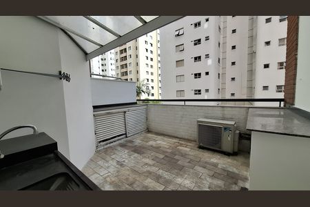 Apartamento à venda com 107m², 3 quartos e 2 vagasVaranda