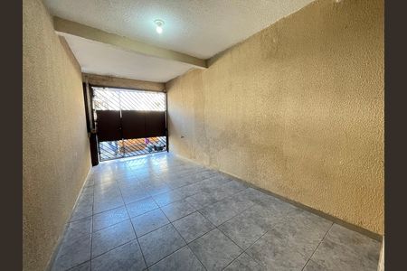Garagem de casa para alugar com 2 quartos, 95m² em Jardim Raposo Tavares, São Paulo