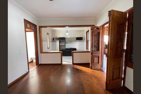 Sala de casa para alugar com 2 quartos, 95m² em Jardim Raposo Tavares, São Paulo