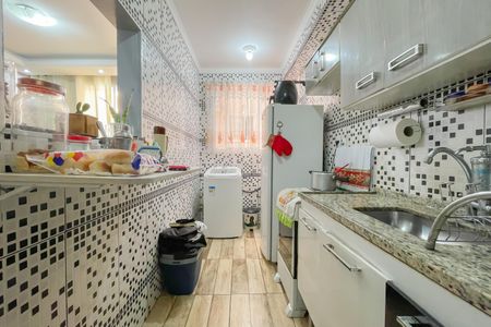 Apartamento para alugar com 48m², 2 quartos e 1 vaga Apartamento para alugar com 48m², 2 quartos e 1 vagaCozinha e Área de Serviço