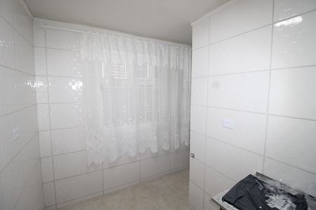 Cozinha de apartamento para alugar com 2 quartos, 42m² em Vila Chabilandia, São Paulo