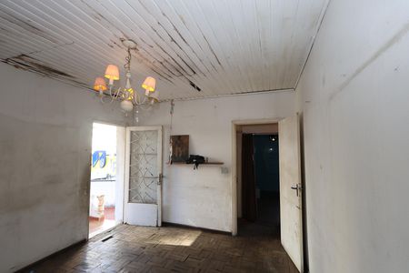 Sala de casa à venda com 3 quartos, 218m² em Bosque da Saúde, São Paulo