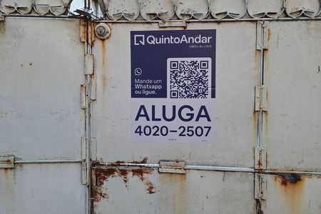 Placa de casa para alugar com 1 quarto, 50m² em Engenhoca, Niterói