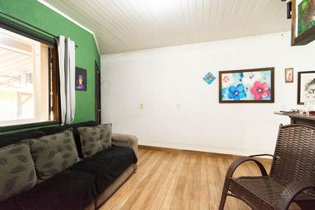 Casa à venda com 4 quartos, 110m² em São José, Canoas