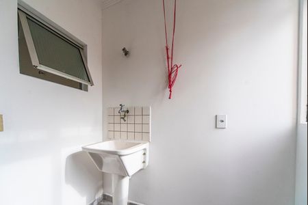 Apartamento à venda com 60m², 3 quartos e 1 vaga Apartamento à venda com 60m², 3 quartos e 1 vagaÁrea de Serviço