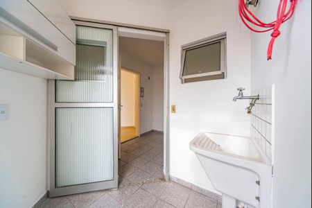 Apartamento à venda com 60m², 3 quartos e 1 vaga Apartamento à venda com 60m², 3 quartos e 1 vagaÁrea de Serviço