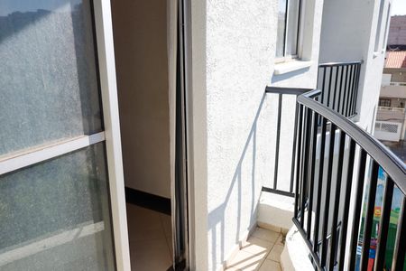 Sacada de apartamento para alugar com 2 quartos, 49m² em Cidade das Flores, Osasco