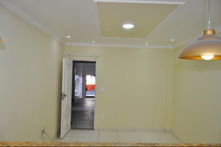 Apartamento para alugar com 3 quartos, 60m² em Cascadura, Rio de Janeiro