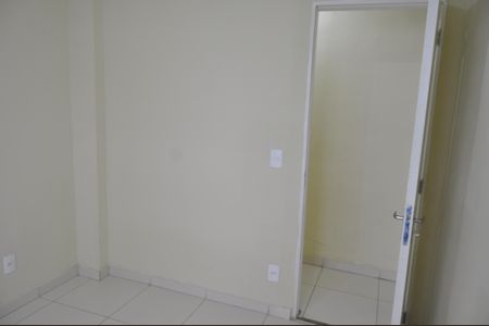 Apartamento para alugar com 3 quartos, 60m² em Cascadura, Rio de Janeiro